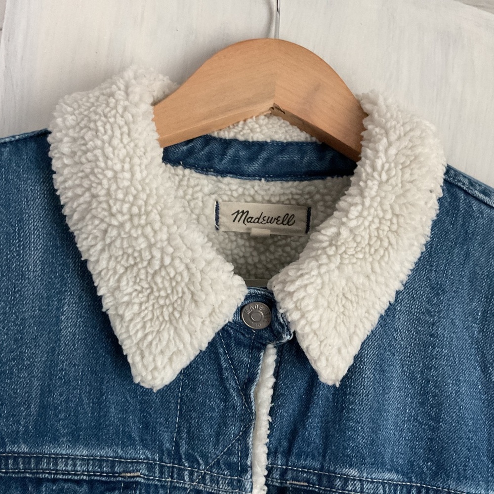 EUC Madewell Sherpa Lined Denim Jacket - Picture 2 of 4